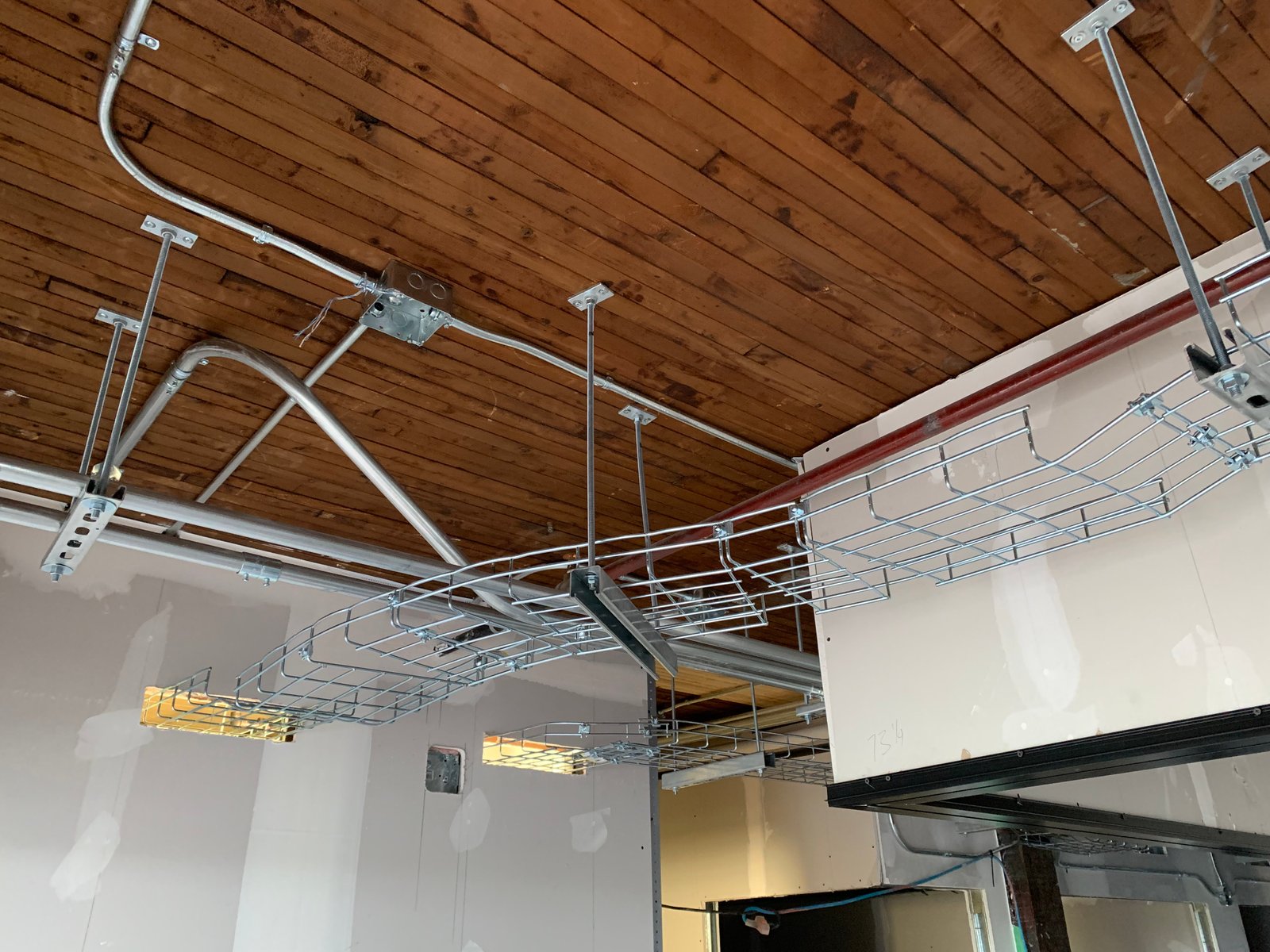 Tray & Conduit installation